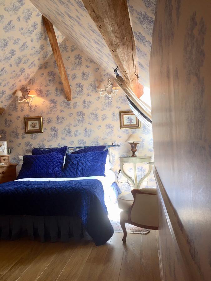Hostellerie Du Prieure Saint-Prix  Exterior photo